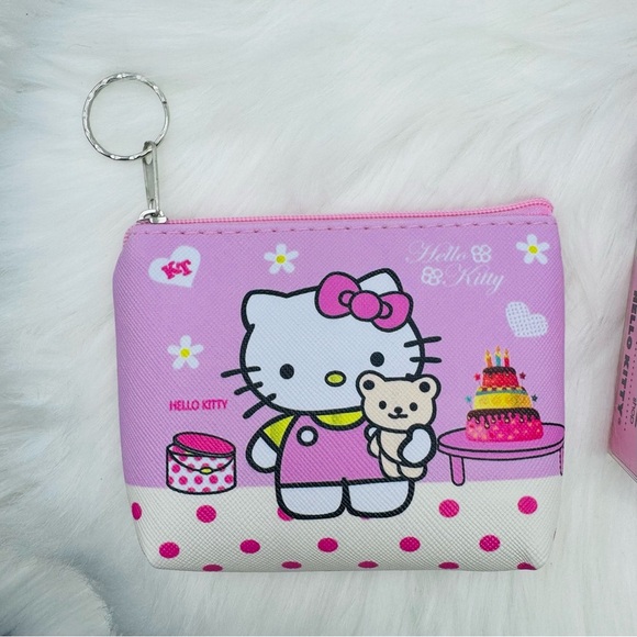 Hello Kitty Pink Bundle 4 - Picture 2 of 7